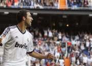 九游体育-铁血与灵动的交响，当马刺踏平活塞，布伦森在季后赛的权杖交接