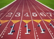 9you娱乐-极速与绿茵的交响，阿克关键进球如何诠释F1年度争冠之夜的终极对决