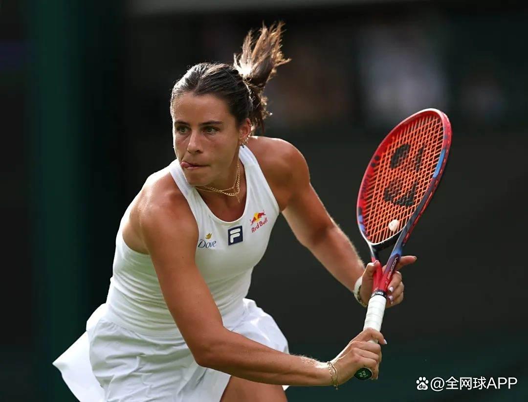 欧洲网球队鏖战美国网球队,德约科维奇制霸全场的简单介绍 欧洲网球队鏖战美国网球队,德约科维奇制霸全场的简单介绍