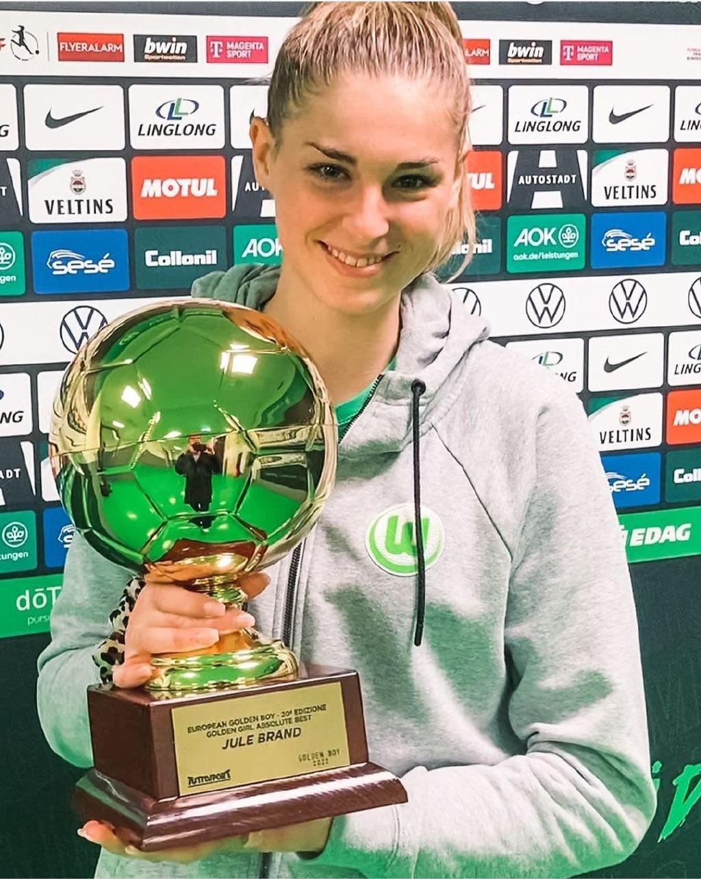 德国女足联赛新赛季开局火爆 德国女足联赛新赛季开局火爆