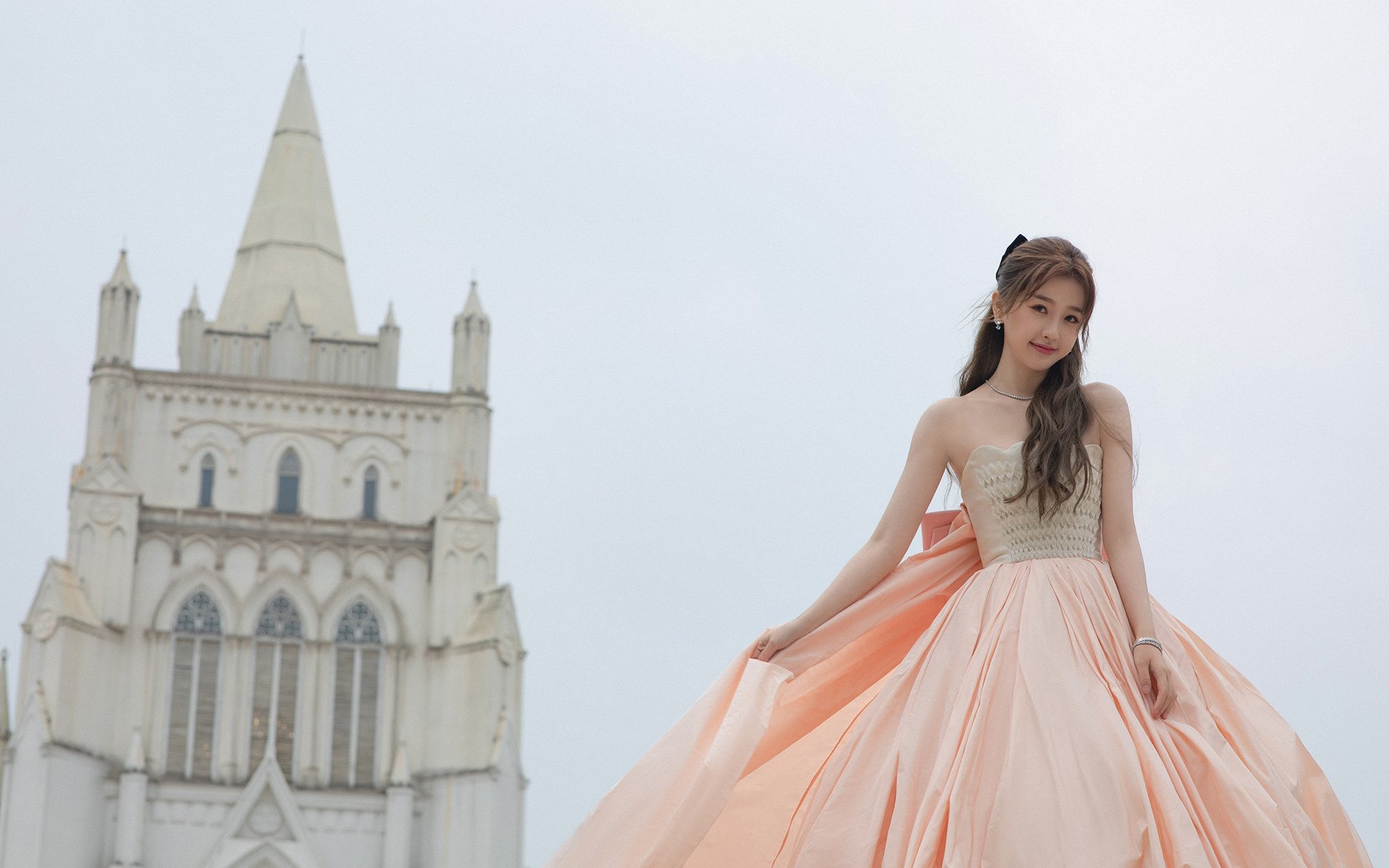 玻利维亚奇迹,戈麦斯一肩扛起全队,高原雄鹰击溃意甲豪门那不勒斯