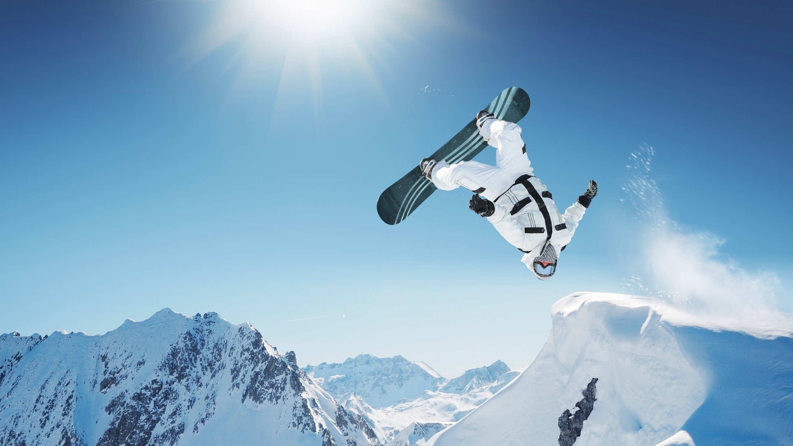 赛道与绿茵的跨界回响,当F1年度争冠焦点战终结莱比锡红牛