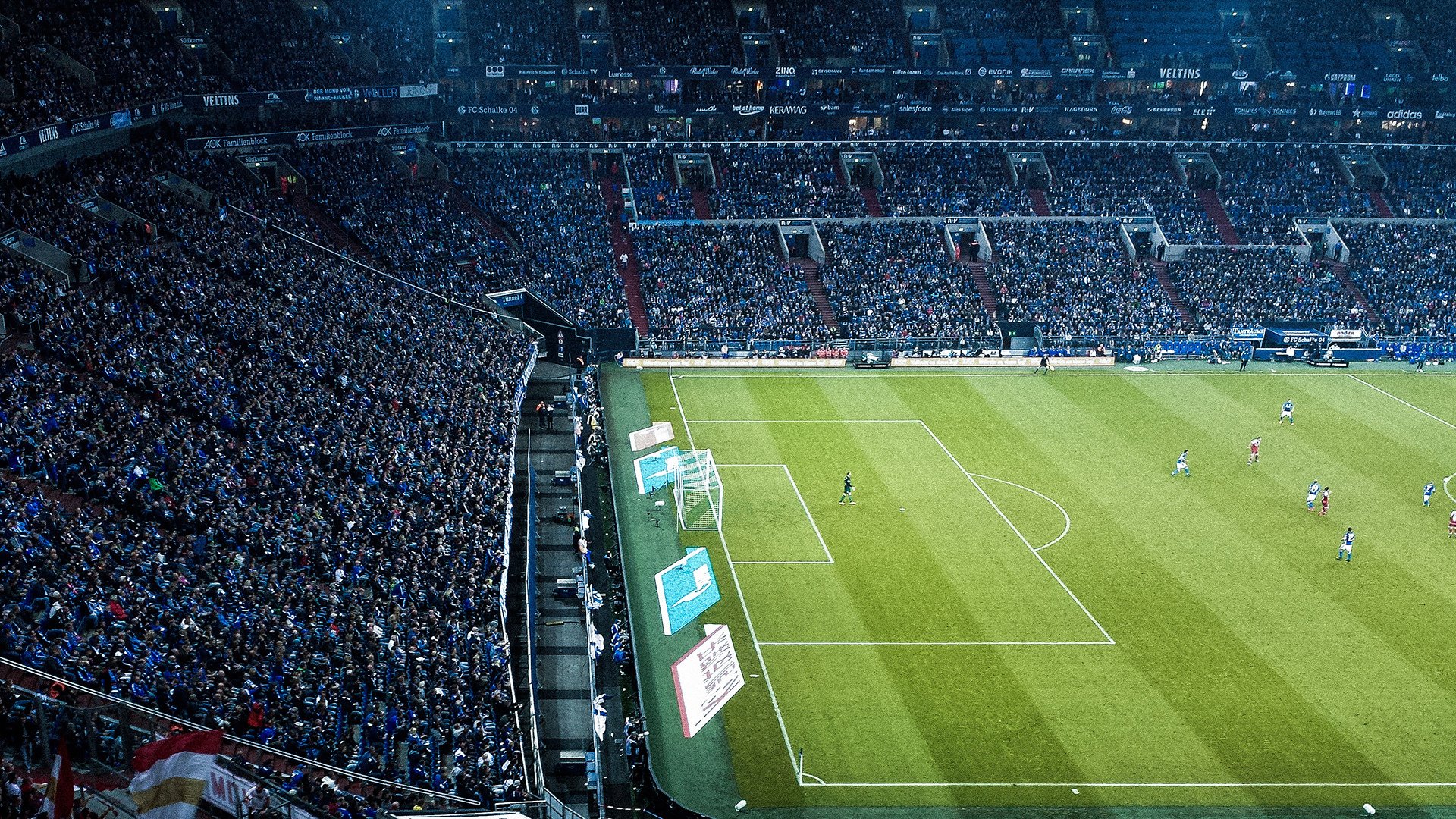 曼城压哨绝杀厄瓜多尔，基耶萨终场救主成关键先生