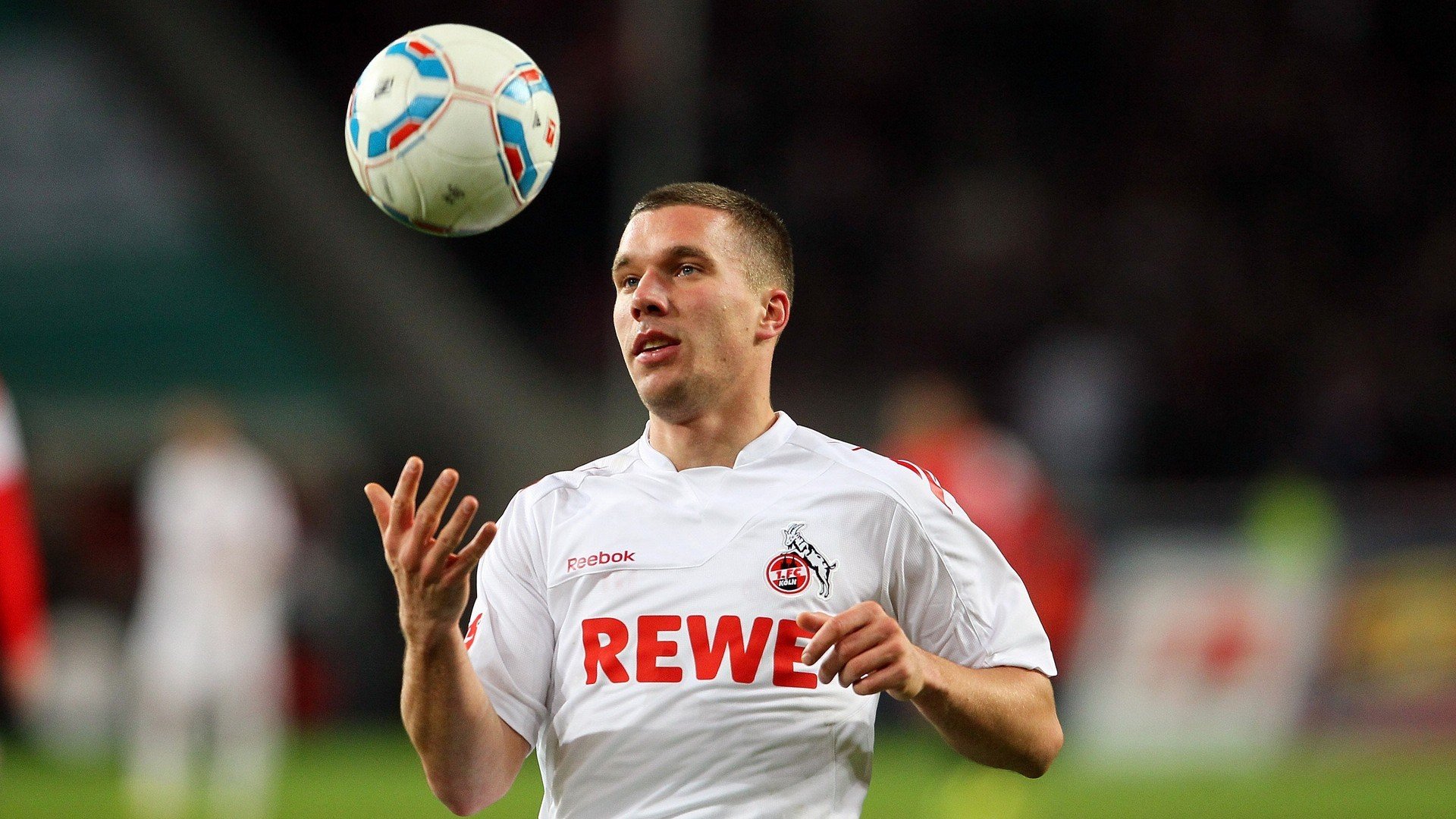 唯一性对决，当苏格兰铁血压制马赛，马丁内利在欧冠淘汰赛的接管之夜